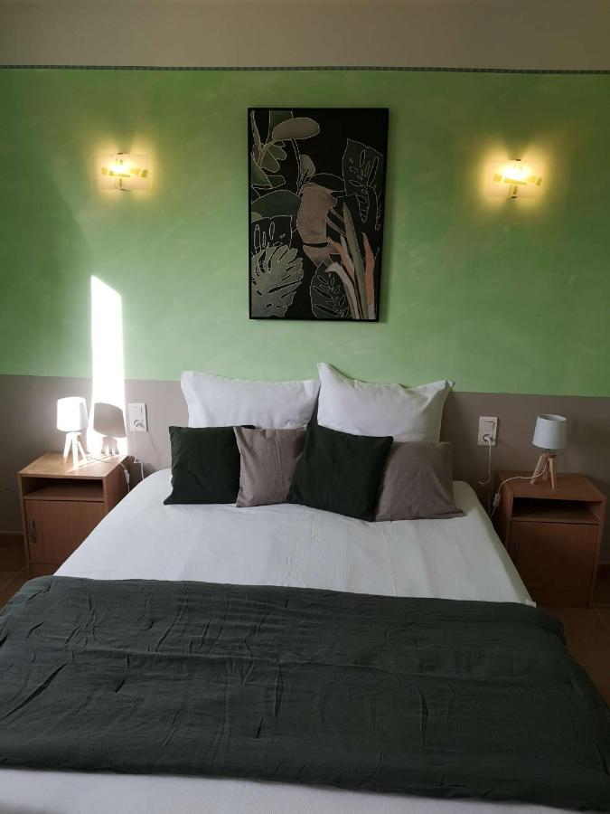 Bed and Breakfast Chez Tata à Régusse Extérieur photo